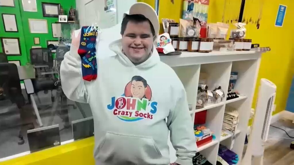 19847734 091826 wabc johns crazy socks img