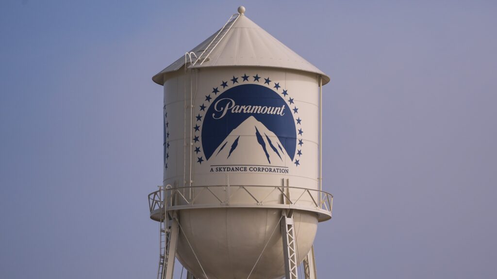 19855314 092126 kabc ap paramount