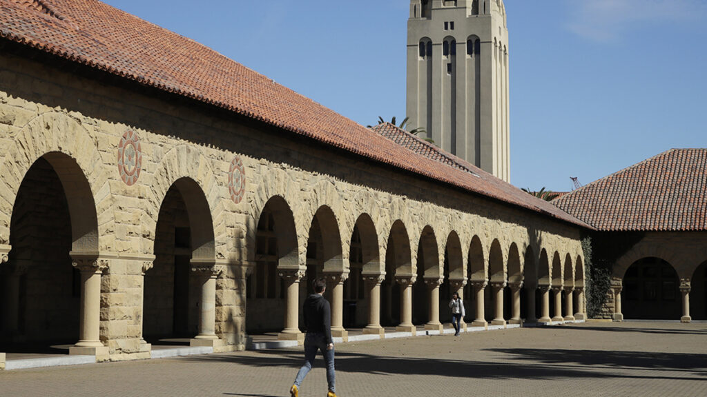 19863883 092326 kgo ap stanford university img