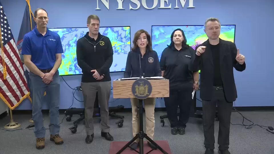 19876430 092626 wabc hochul img