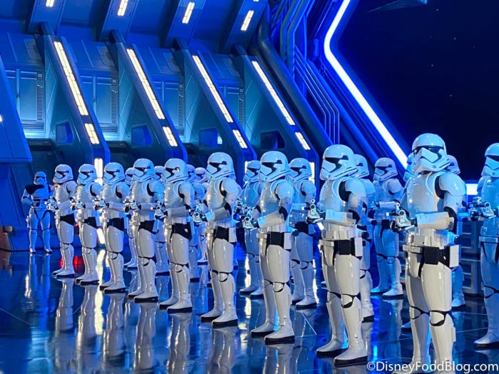 2021 wdw hollywood studios galaxys edge atmosphere rise of the resistance stormtroopers