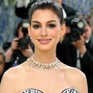 Anne Hathaway