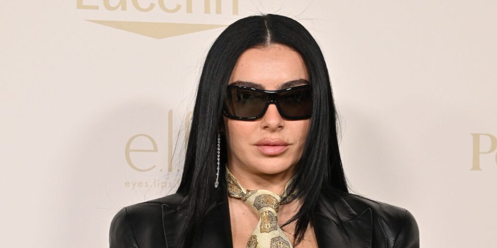 Charli2 b5c3d836580c43d9bb56f1b3c5475f49