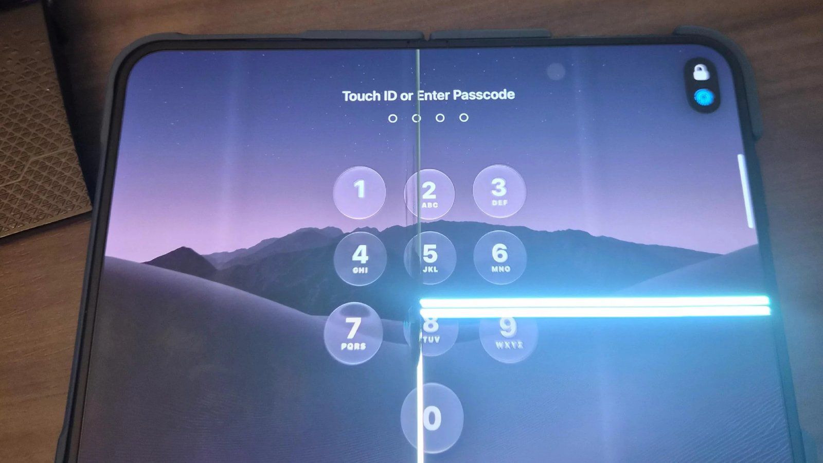 Iphone duo display cracking